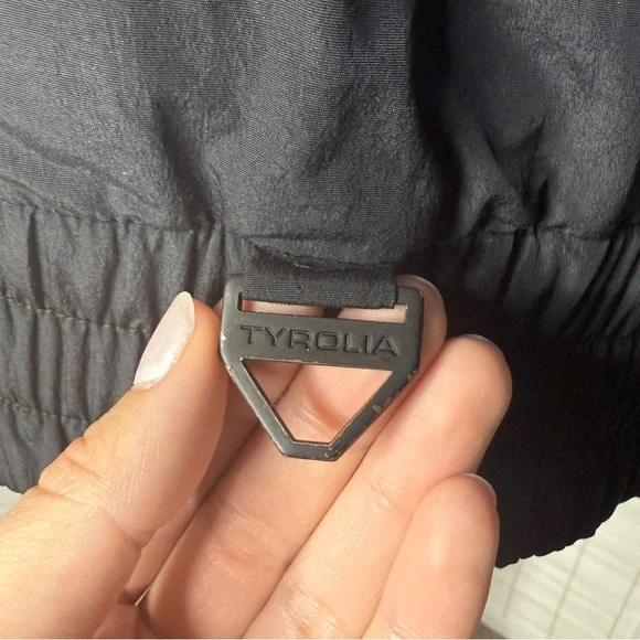 Tyrolia Skiwear Vintage Purple Black Aztec Ski Jacket Nylon Winter Coat Size 10 - Picture 5 of 11